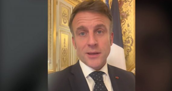 Payer au péage avec son téléphone : Emmanuel Macron assure sur TikTok y être favorable