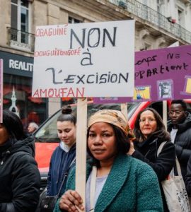 L'excision, "une barbarie qui n'a que trop duré" : un plan de lutte contre les mutilations sexuelles féminines lancé en Île-de-France