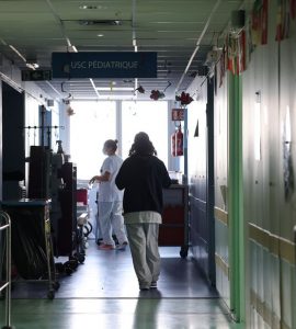 Un homme agresse trois médecins après la mort d’un membre de sa famille à l’hôpital de Châlons-en-Champagne