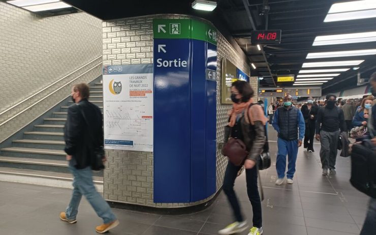 Tentative de meurtre : un homme arrêté pour avoir tenté de pousser une femme sur les rails du RER D