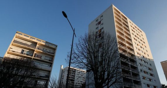 Le gouvernement et le mouvement HLM promettent la construction de 100.000 logements sociaux en 2025