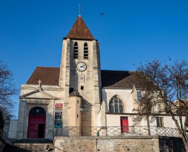 [Info VA] Limay : Un homme défèque dans l’église et vole le téléphone du prêtre