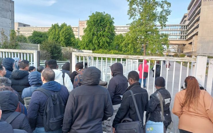 Essonne : ils vendaient de fausses attestations de langue française pour l’obtention des titres de séjour